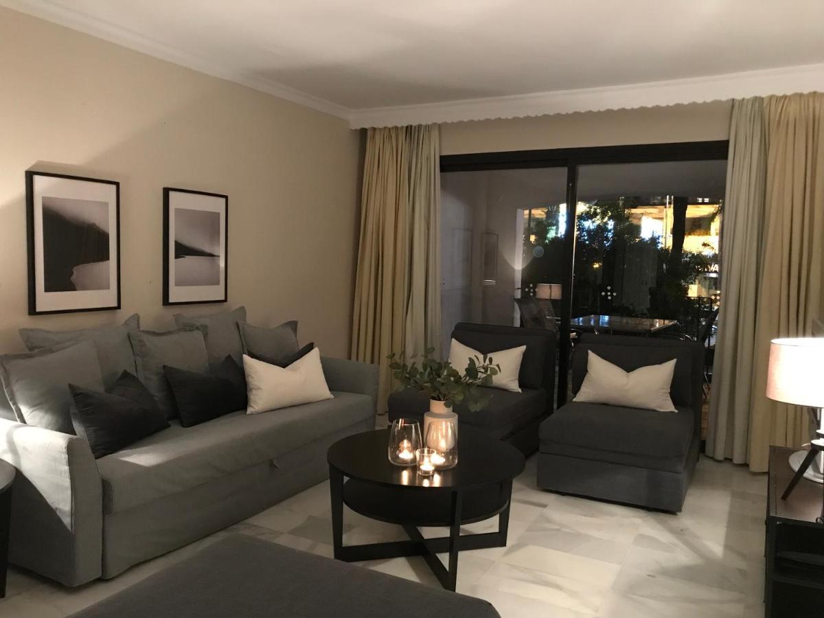 Ferienwohnung Large And Elegant In Puerto Banus With Pools And Paddle Marbella Exterior foto