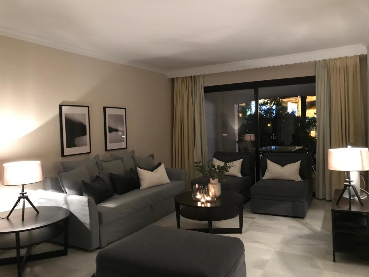 Ferienwohnung Large And Elegant In Puerto Banus With Pools And Paddle Marbella Exterior foto